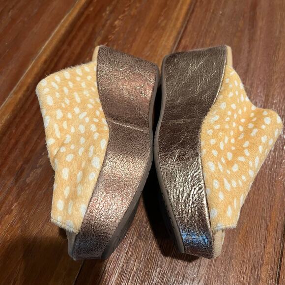 Chocolat Blu Yiona Leather Genuine Calf Hair Wedge Mule Sandal Shoe Size 6 - Picture 10 of 10